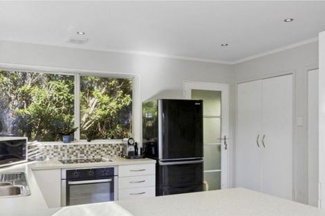 Photo of property in 19b Hicks Close, Whitby, Porirua, 5024