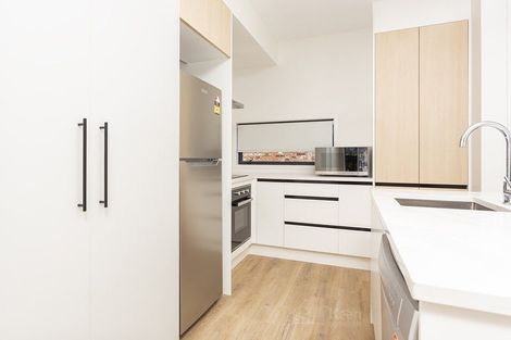 Photo of property in 8 Dorothy Thorpe Way, New Lynn, 0600