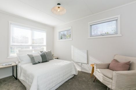 Photo of property in 9 Gardiner Place, Havelock North, 4130