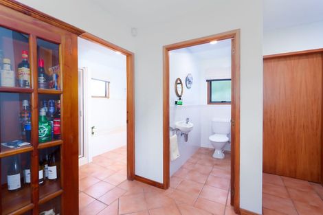 Photo of property in 19 Bayview Road, Paihia, 0200