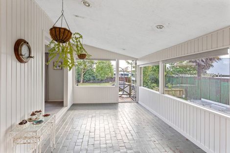 Photo of property in 65 Lupin Road, Otaki, 5512