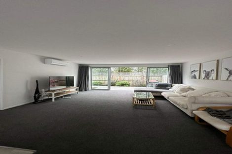 Photo of property in 2/368 Hereford Street, Linwood, Christchurch, 8011