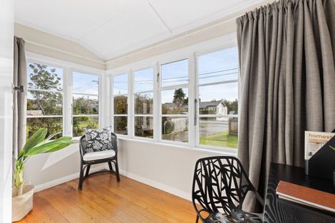 Photo of property in 2 Giesen Road, Feilding, 4702