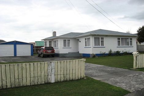 Photo of property in 17 Miles Crescent, Wainuiomata, Lower Hutt, 5014