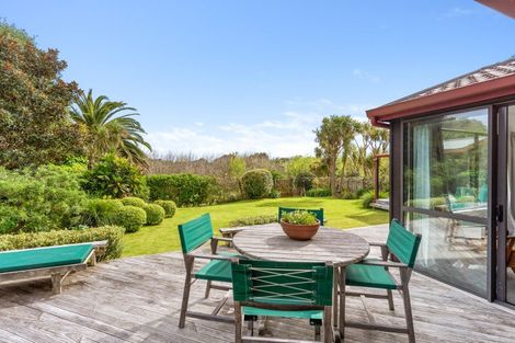 Photo of property in 7 Dodds Crescent, Otaki Beach, Otaki, 5512