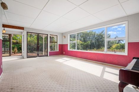 Photo of property in 49 Jaemont Avenue, Te Atatu South, Auckland, 0610