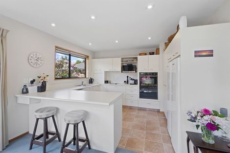 Photo of property in 64 Merrin Street, Avonhead, Christchurch, 8042