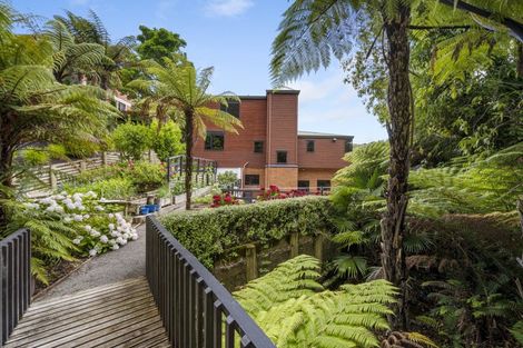 Photo of property in 5 Milton Terrace, Picton, 7220