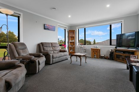 Photo of property in 202 Saint Andrews Way, Te Awamutu, 3800