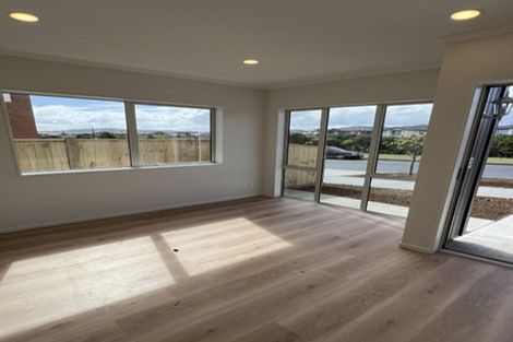 Photo of property in 82 Castlebane Drive, Flat Bush, Auckland, 2019