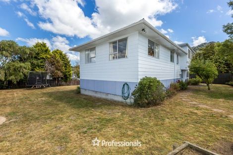 Photo of property in 19 Haylock Grove, Totara Park, Upper Hutt, 5018