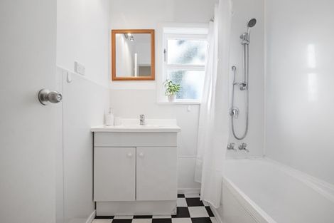 Photo of property in 99a Helvetia Road, Pukekohe, 2120