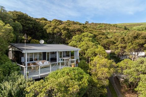 Photo of property in 24 Quail Crescent, Takamatua, 7581