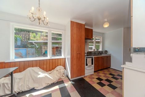 Photo of property in 28 Huntingdon Street, Northland, Wellington, 6012