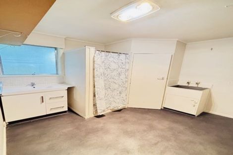 Photo of property in 5/46 Lynwood Road, New Lynn, Auckland, 0600