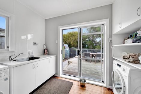 Photo of property in 13 Torbay Street, Brooklands, New Plymouth, 4310