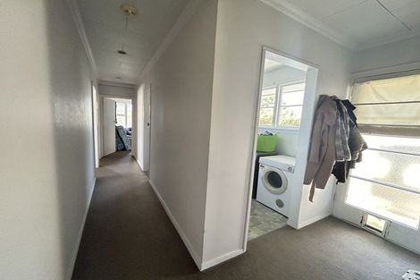 Photo of property in 12 Beatrice Place, Avonhead, Christchurch, 8042