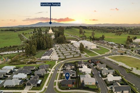 Photo of property in 15 Timatanga Road, Temple View, Hamilton, 3218