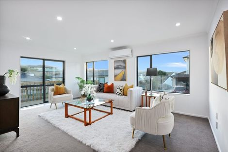 Photo of property in 37c Simpson Road, Ranui, Auckland, 0612