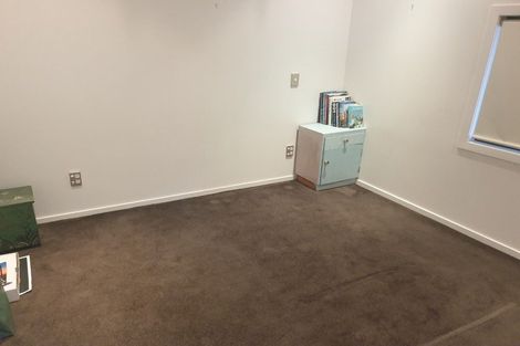 Photo of property in 412/7 Humber Street, Pandora, Napier, 4110