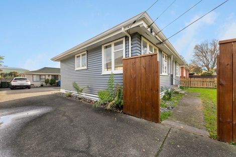 Photo of property in 15 Treadwell Street, Naenae, Lower Hutt, 5011