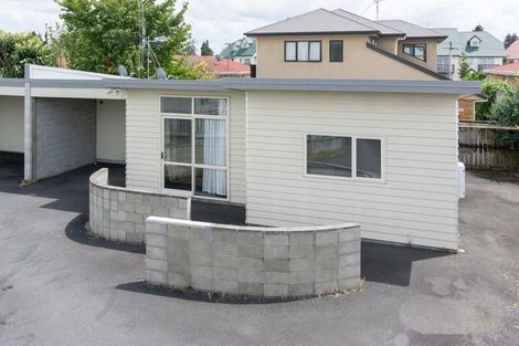 Photo of property in 8a Snead Place, Hamilton East, Hamilton, 3216
