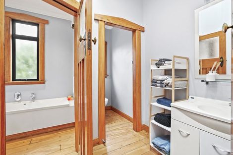 Photo of property in 65 Lemon Street, New Plymouth, 4310