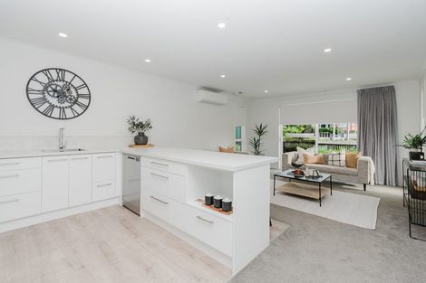 Photo of property in 2a Mullane Street, Hillcrest, Hamilton, 3216