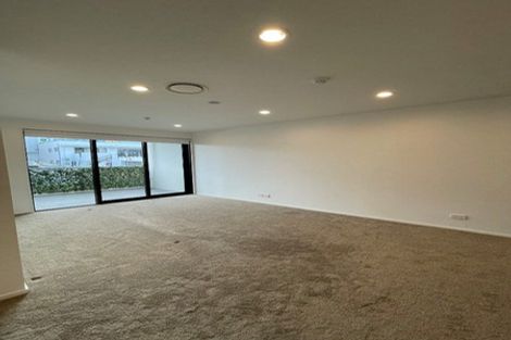 Photo of property in Apollo Apartments, 103/46 Rosedale Road, Rosedale, Auckland, 0632