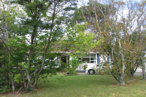 Photo of property in 12 Ava Avenue, Titirangi, Auckland, 0604