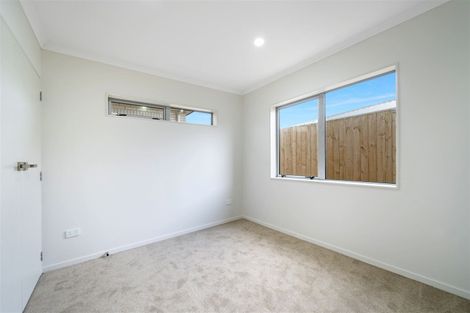 Photo of property in 69e Great South Road, Manurewa, Auckland, 2102