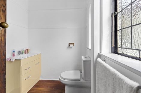 Photo of property in 19 Central Terrace, Kelburn, Wellington, 6012
