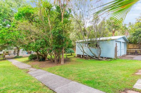 Photo of property in 98 Konini Road, Titirangi, Auckland, 0604