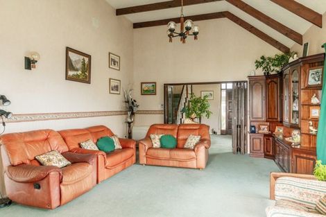 Photo of property in 27 Orowaiti Road, Westport, 7825