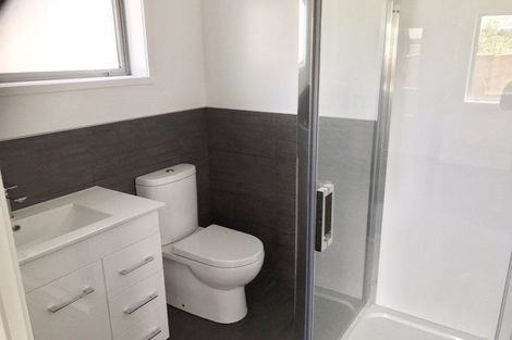 Photo of property in 6a Kirk Street, Waiuku, 2123