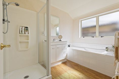 Photo of property in 3 Washington Parade, Milson, Palmerston North, 4414