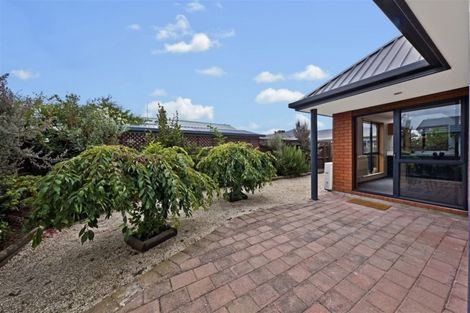 Photo of property in 16 Cardiff Avenue, Somerfield, Christchurch, 8024