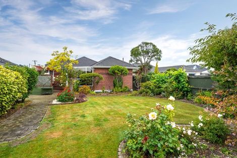 Photo of property in 15 Manuka Street, Mairehau, Christchurch, 8013
