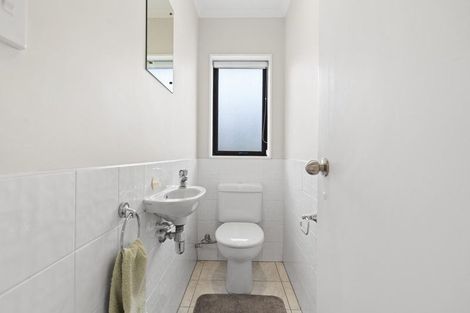 Photo of property in 2/4 Edward Avenue, Otara, Orewa, 2023