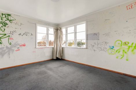 Photo of property in 11 Old Farm Road, Hamilton East, Hamilton, 3216