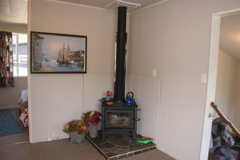 Photo of property in 6035a Christchurch Akaroa Road, Duvauchelle, 7581