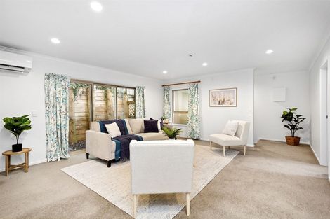 Photo of property in 93 Oriel Avenue, Tawa, Wellington, 5028