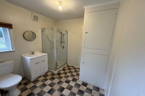 Photo of property in 8 Mahoe Street, Otaki Beach, Otaki, 5512