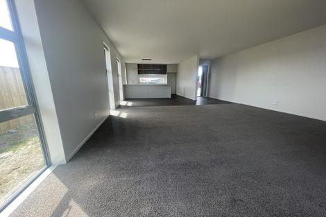 Photo of property in 14 Marcoola Drive, Rolleston, 7614