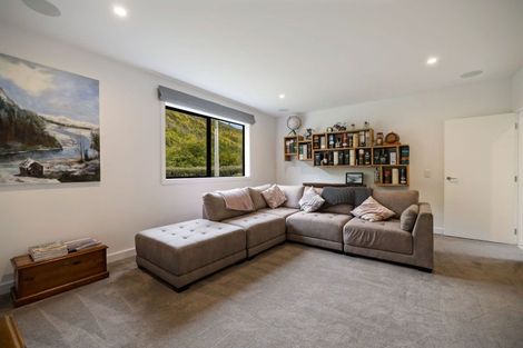 Photo of property in 18 Norfolk Street, Arrowtown, 9302