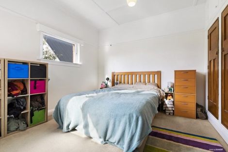 Photo of property in 1u3 Moncrieff Street, Mount Victoria, Wellington, 6011