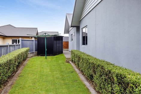 Photo of property in 20 Montague Grove, Stratford, 4332