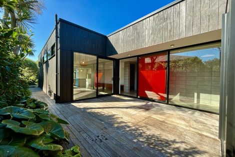 Photo of property in 91 Union Street, New Brighton, Christchurch, 8061