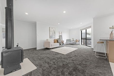 Photo of property in 63 Gibson Road, Tuakau, 2121