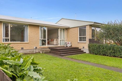 Photo of property in 2/43 Whitmore Street, Edgeware, Christchurch, 8013